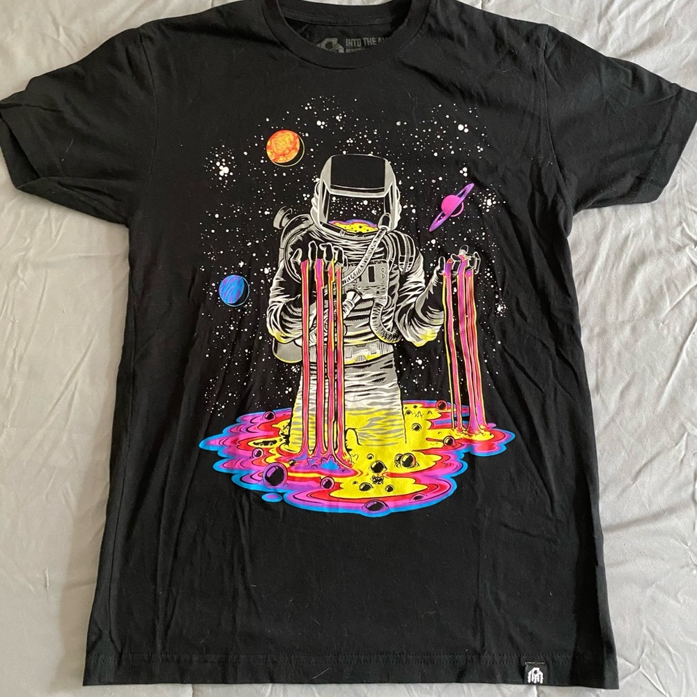 Into The AM Graphic Tee